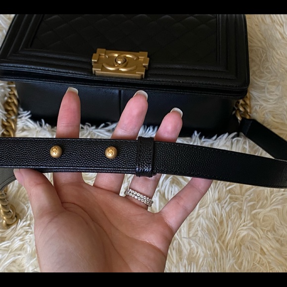 (SOLD) Chanel old med leboy Caviar w/ ruthenium - Picture 4 of 16